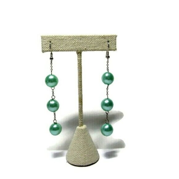 Pierced Earrings Pearlized Green Drop Dangle Balls - Picture 1 of 4